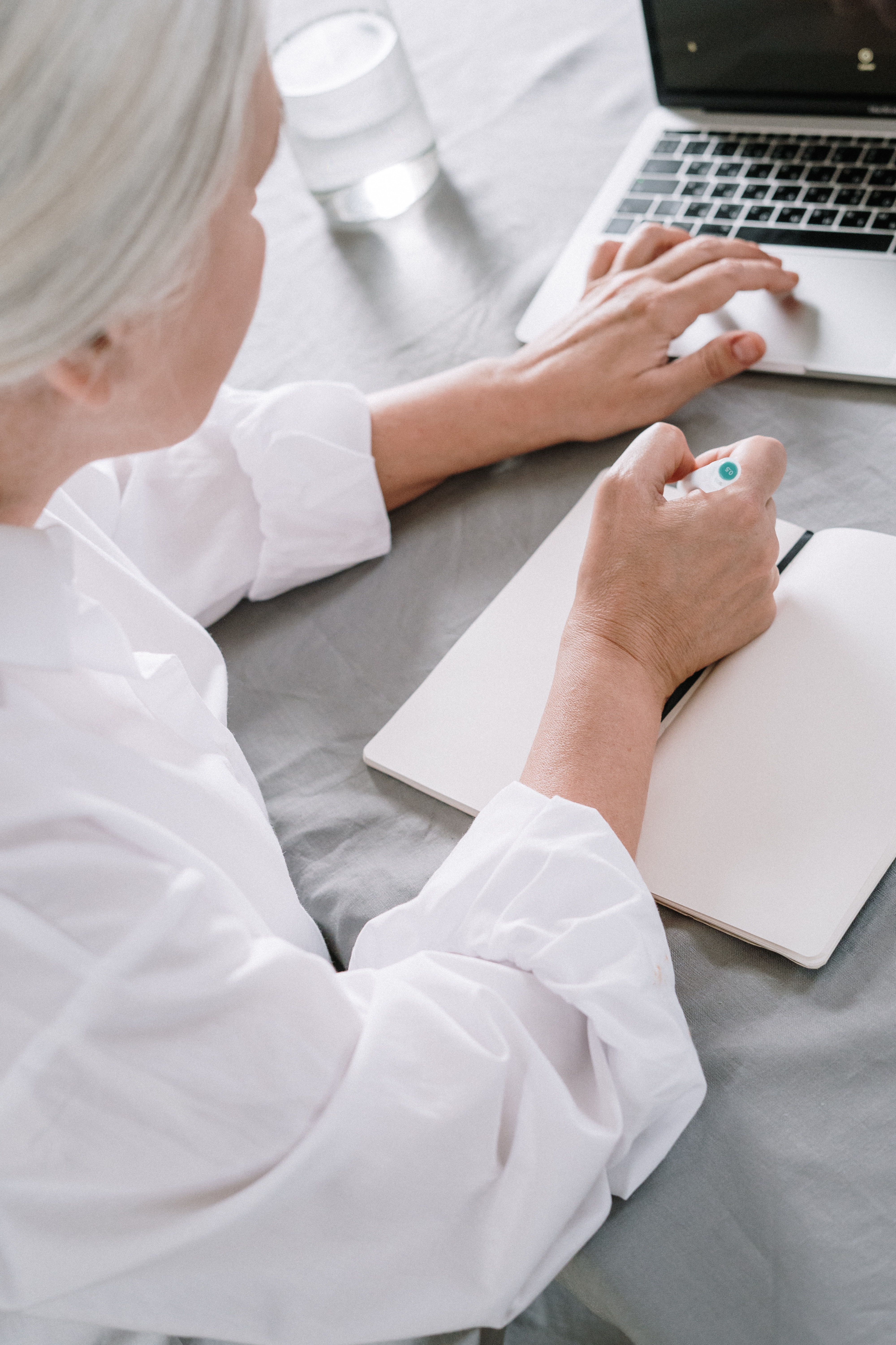 lady doing online research | bankruptcy
