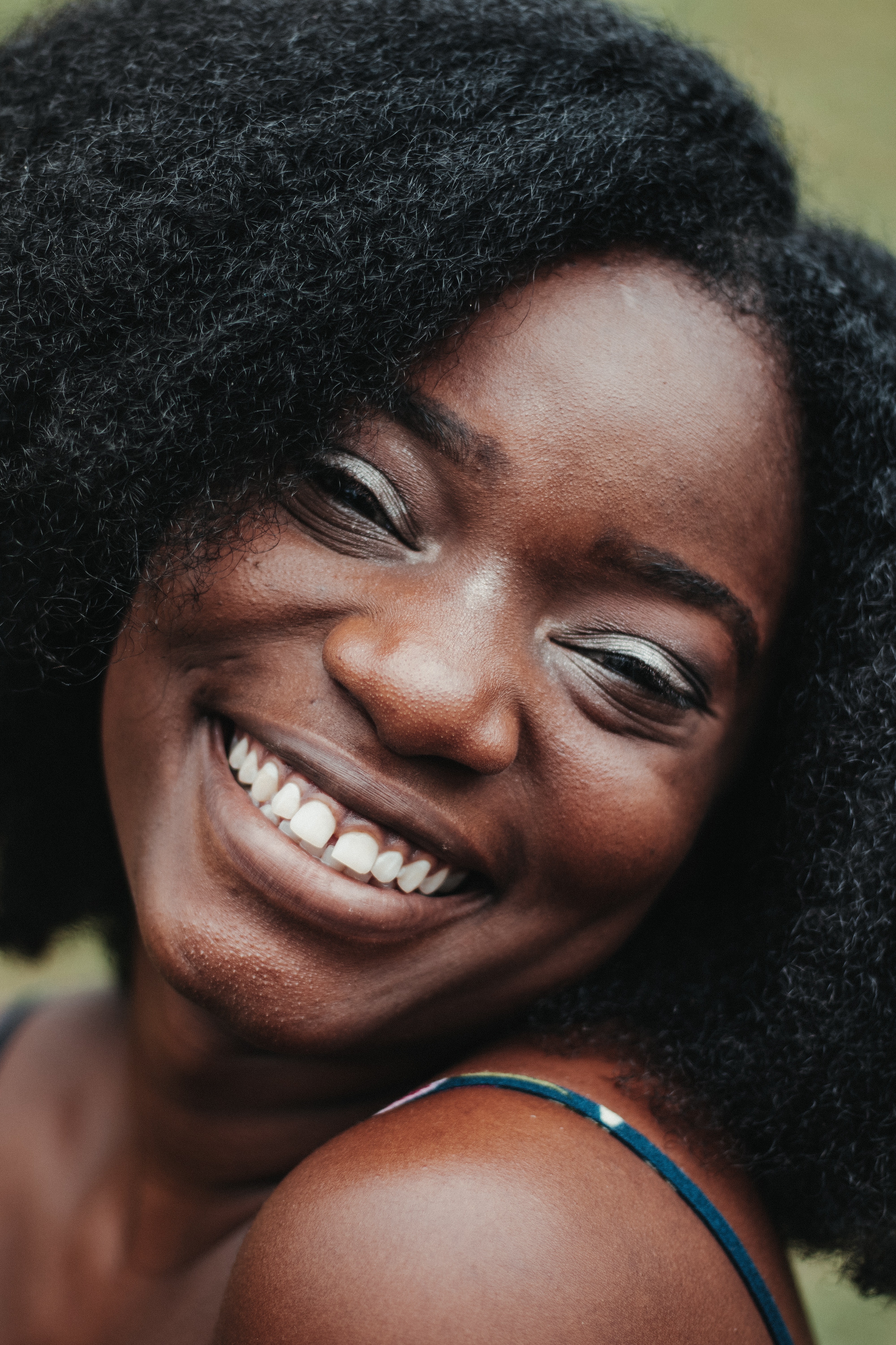 young-aa-lady-smiling